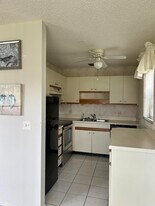 21 Lake Vista Trail in Port St. Lucie, FL - Building Photo