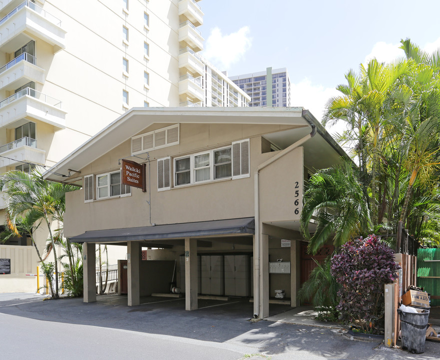 Waikiki Pacific Suites in Honolulu, HI - Building Photo