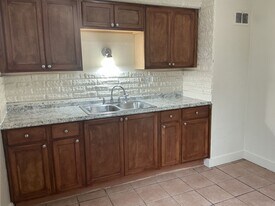 4719 N 46th St in Milwaukee, WI - Building Photo