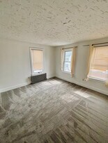 36 W Simpson St in Mechanicsburg, PA - Building Photo