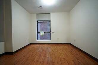 83 Essex St, Unit 41 in Boston, MA - Building Photo - Building Photo