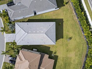 9361 Sunflower Mdw Rd in Boca Raton, FL - Building Photo - Building Photo