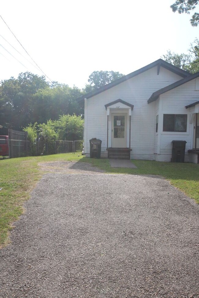 1535 N Tenneha Ave-Unit -1537 in Tyler, TX - Building Photo - Building Photo