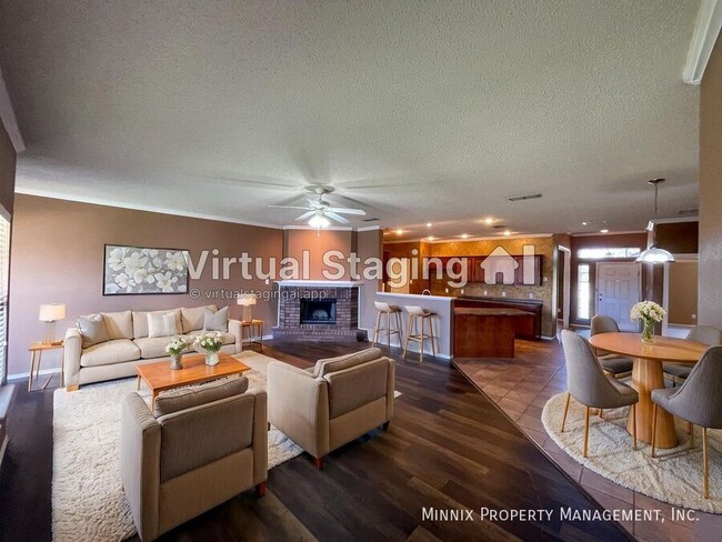 property at 8211 Quincy Ave