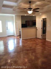 6319 Melanzane Ave in San Antonio, TX - Building Photo - Building Photo