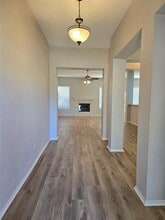 610 Manchester Dr in Mansfield, TX - Building Photo - Building Photo