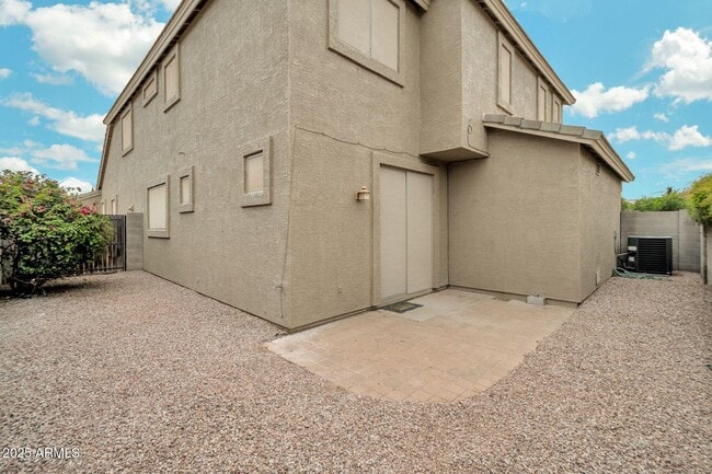 5352 E Holmes Ave in Mesa, AZ - Building Photo - Building Photo