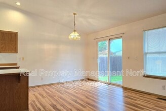 5224 102nd Pl NE in Marysville, WA - Building Photo - Building Photo