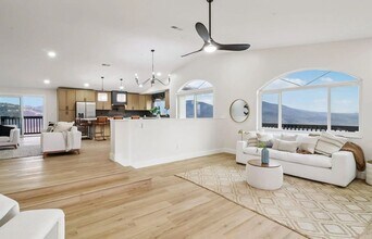 1047 Sangamon Ave in Spring Valley, CA - Building Photo - Building Photo