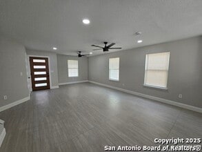 11030 Geneva Sound in San Antonio, TX - Building Photo - Building Photo