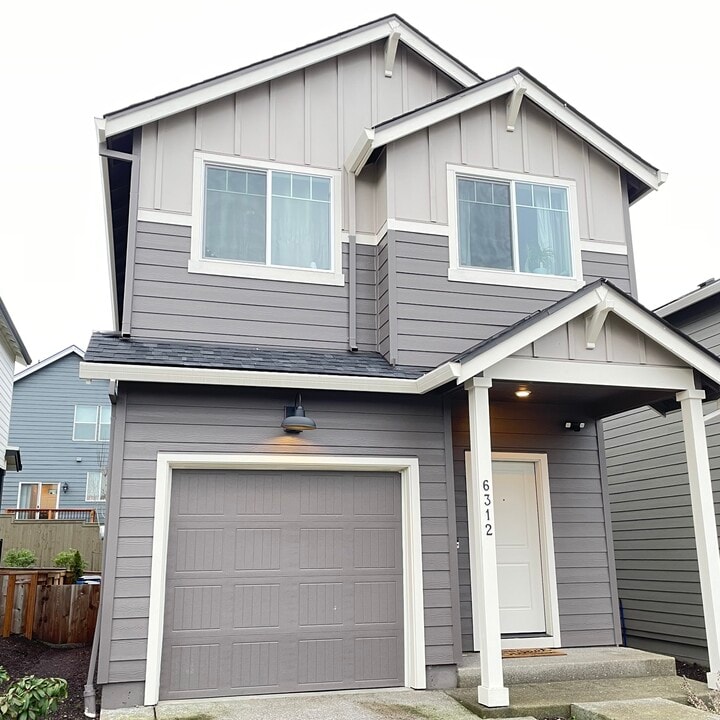 6312 NE 61st Ave in Vancouver, WA - Building Photo