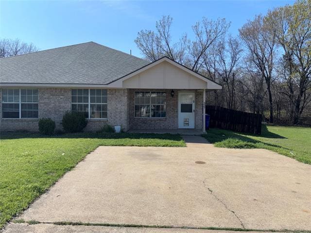 327 Shady Valley Dr in Mansfield, TX - Building Photo - Building Photo