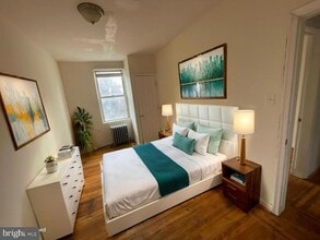 166 E Tulpehocken St in Philadelphia, PA - Building Photo - Building Photo