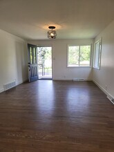 5060 S Fox St in Englewood, CO - Building Photo - Building Photo