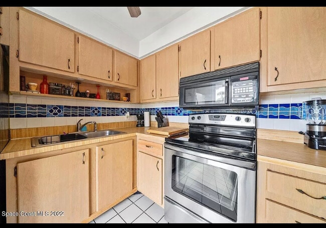 201 Taylor Ave, Unit Unit 2