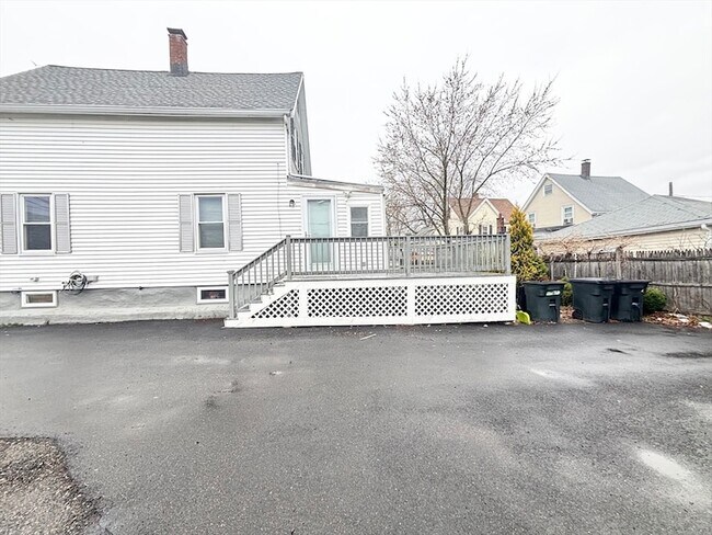 11 Byron St in Malden, MA - Building Photo - Building Photo