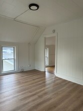 85 Ackerman St, Unit 2-Up in Rochester, NY - Building Photo - Building Photo