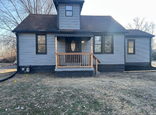 property at 3306 Falling Springs Rd