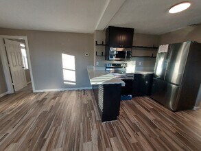 5818 Weir St in Omaha, NE - Building Photo - Building Photo