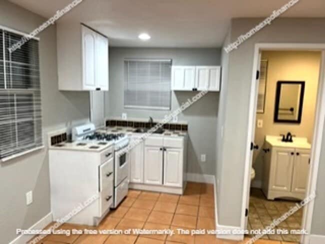 31522 Summit Rd in Laguna Beach, CA - Building Photo - Building Photo