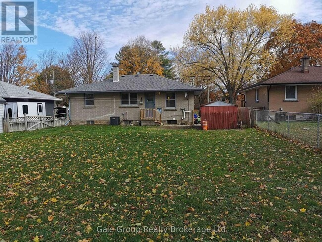 74 Aileen Dr in Woodstock, ON - Building Photo - Building Photo