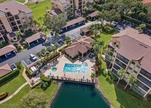 172 Vintage Cir in Naples, FL - Building Photo - Building Photo