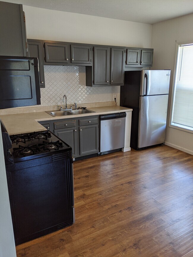 426 W Elm St, Unit A