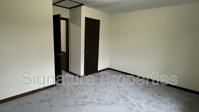 211 Newbridge Rd in Richmond, VA - Building Photo - Building Photo