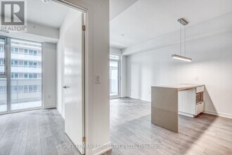 20-520 Richardson St in Toronto, ON - Building Photo - Building Photo