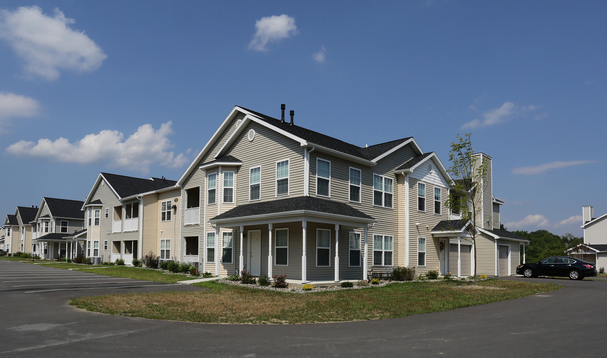 The Ridge Apartments in Troy, NY - Building Photo