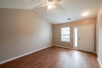 Crossings at Heritage in Wake Forest, NC - Foto de edificio - Building Photo