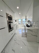 1920 S Ocean Dr in Hallandale Beach, FL - Building Photo