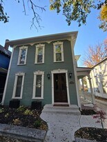 110 S 9th St in Lafayette, IN - Building Photo