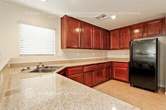 4216 Great Egret Ln in North Las Vegas, NV - Building Photo - Building Photo