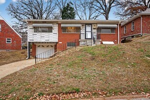 4401 O Neill Ave in St. Louis, MO - Building Photo