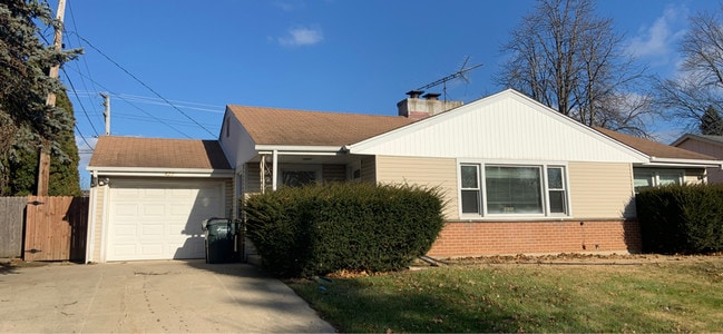 property at 623 Tiffany Dr