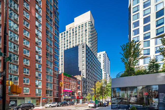 Hoyt & Horn Apartments in Brooklyn, NY - Building Photo - Building Photo