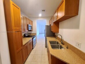 330 SW 14th Ave in Fort Lauderdale, FL - Building Photo - Building Photo