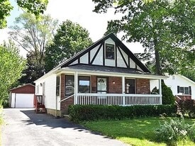 55 Castleford Rd in Rochester, NY - Building Photo