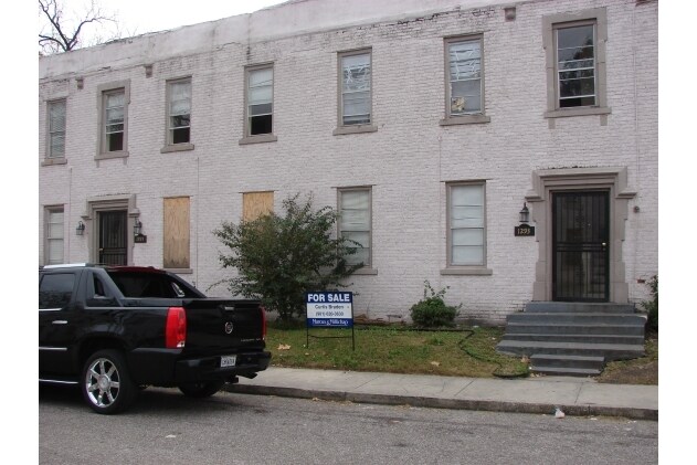 Beauregard Place in Memphis, TN - Foto de edificio - Building Photo