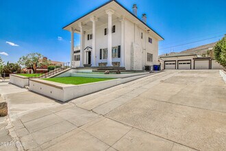 1701 Elm St in El Paso, TX - Building Photo - Building Photo