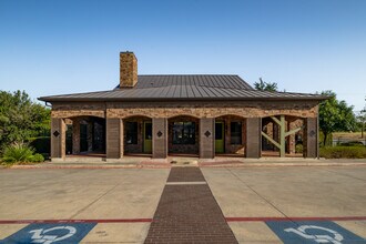 Emerge Vista in San Antonio, TX - Building Photo - Building Photo