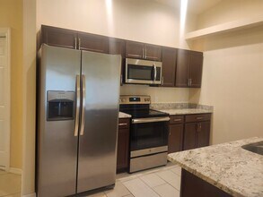 1314 Trafalgar Pkwy in Cape Coral, FL - Building Photo - Building Photo