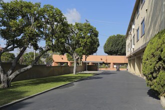 Stephens Apartments in Whittier, CA - Building Photo - Building Photo