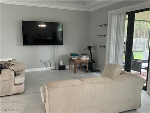 4143 2nd Ave NE in Naples, FL - Building Photo - Building Photo