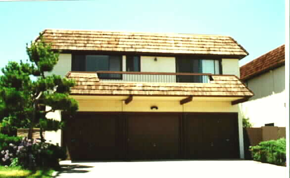 1660-1662 Kansas St in Redwood City, CA - Building Photo - Building Photo