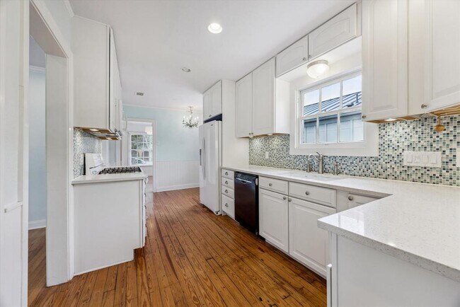 2203 Euclid Ave in Austin, TX - Building Photo - Building Photo