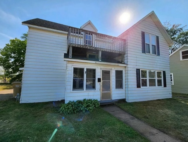 705 Division St, Unit 2