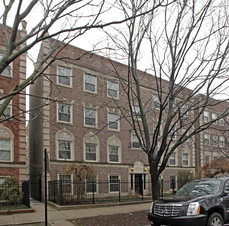 6121-6123 N Hoyne Ave in Chicago, IL - Building Photo