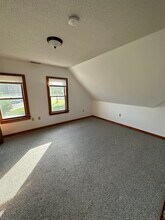 2 Clark St-Unit -3 in Stonington, CT - Building Photo - Building Photo